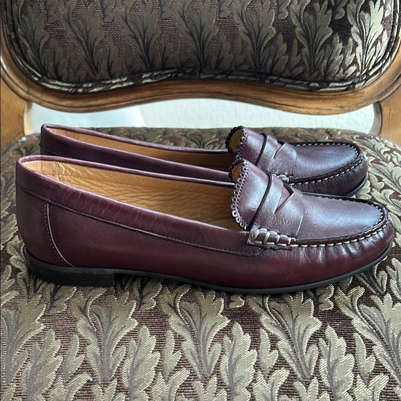 Jack Rogers Women's Burgundy Loafers - Picture 2 of 8